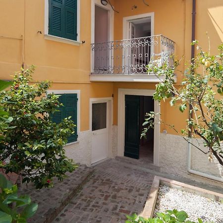 Cecio 5 Terre Rooms กอร์นิญา ภายนอก รูปภาพ
