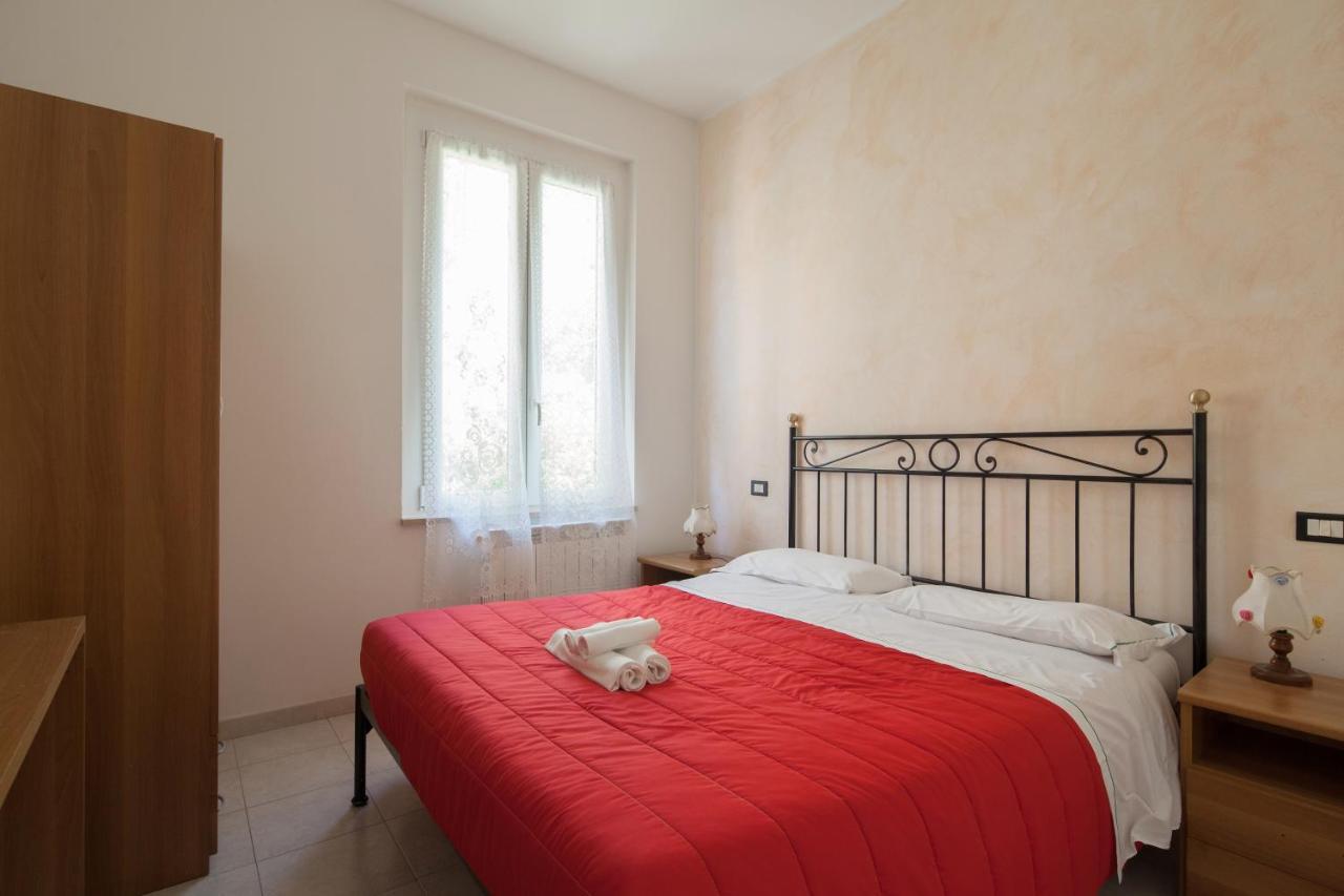 Cecio 5 Terre Rooms กอร์นิญา ภายนอก รูปภาพ