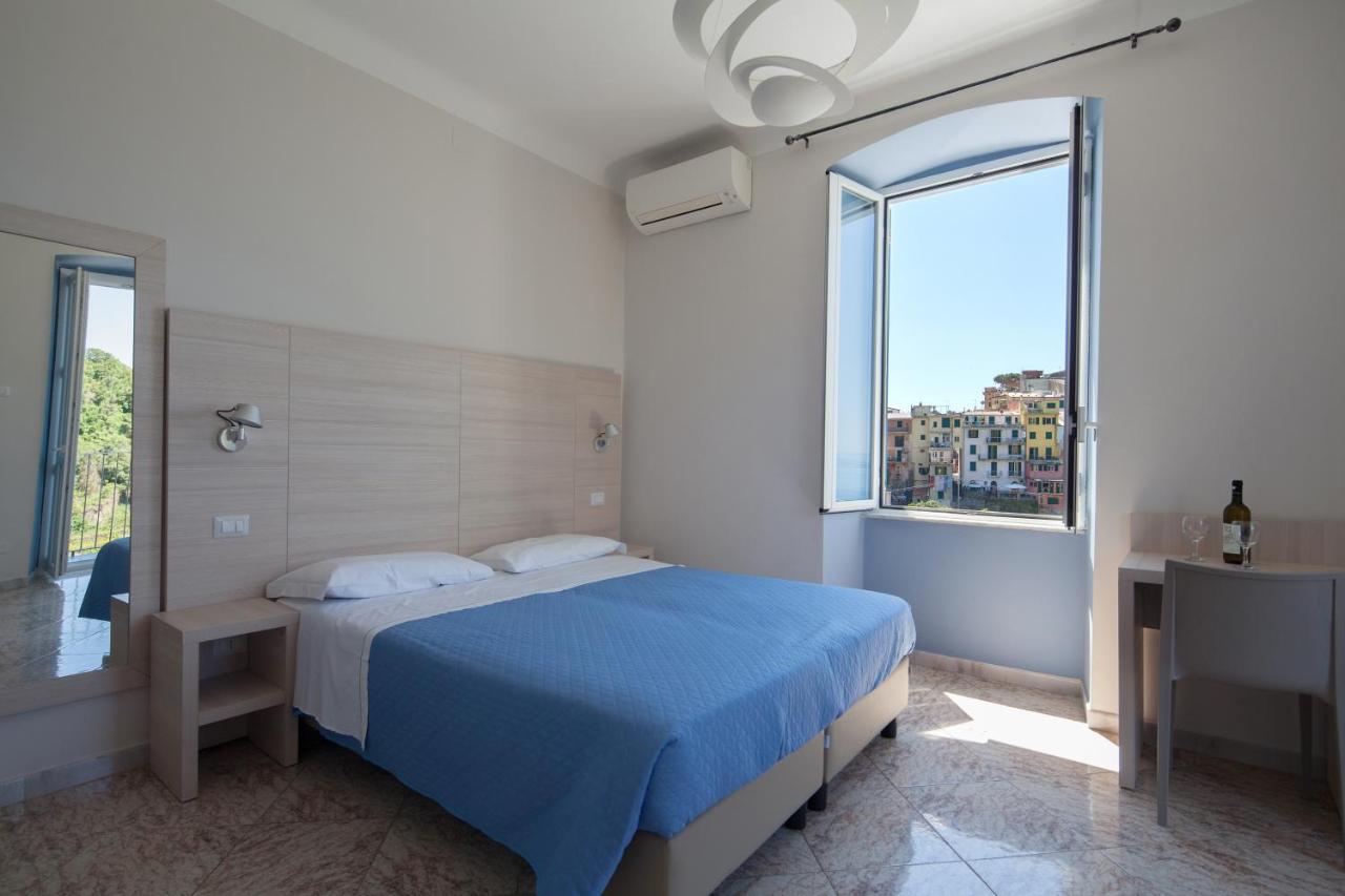 Cecio 5 Terre Rooms กอร์นิญา ภายนอก รูปภาพ